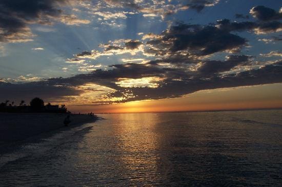 A Day in the Life of an Island Inn Guest