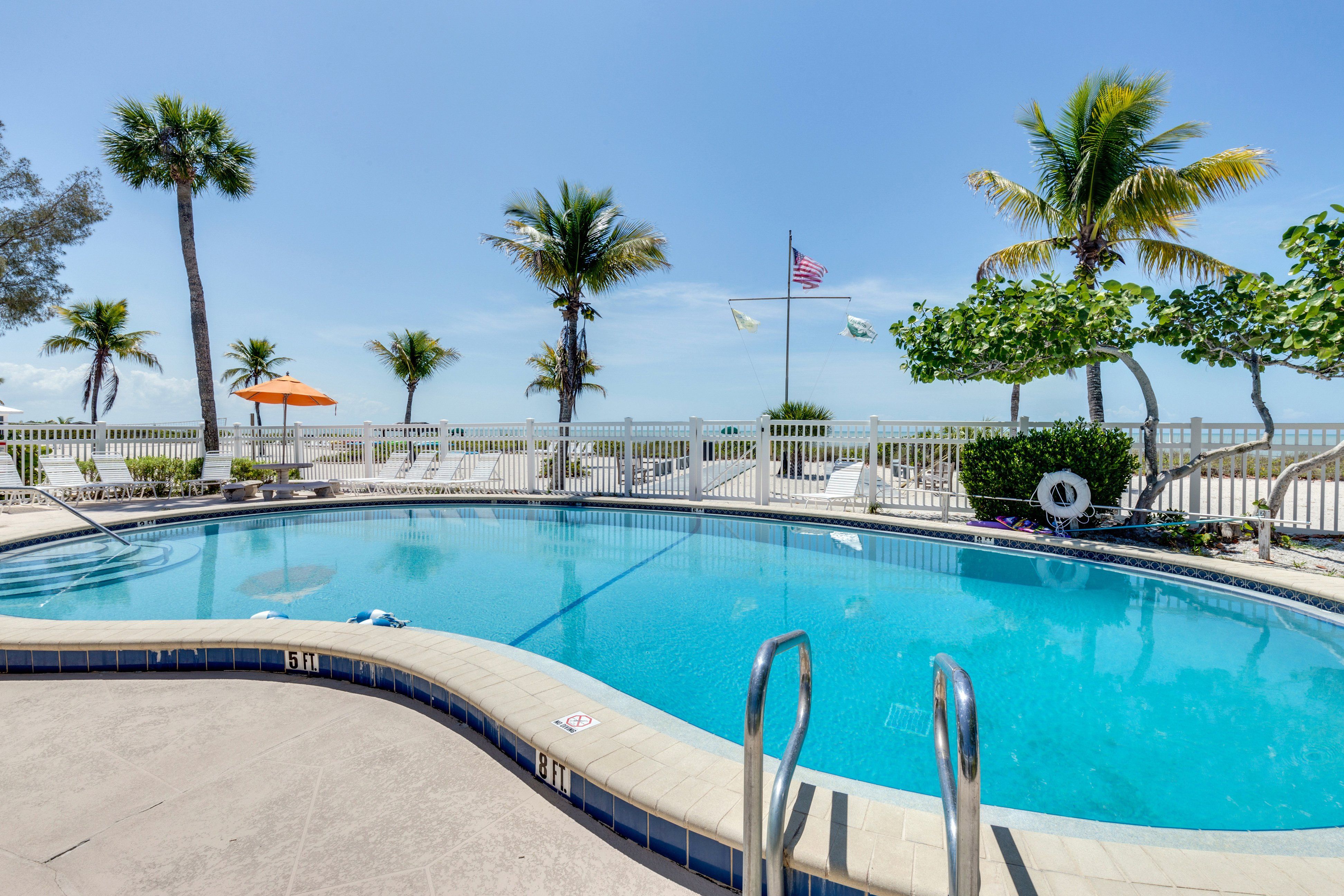 Pool at Island Inn by the Beach