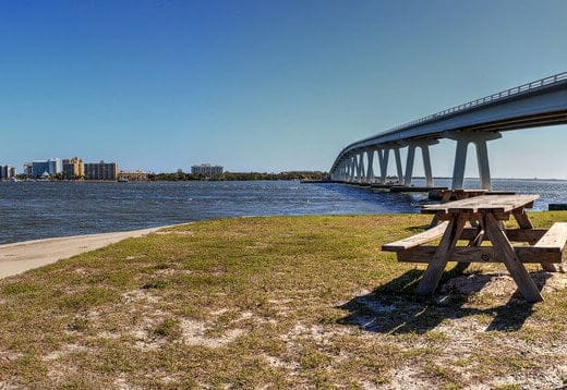 On my way to Island Inn, will I pay a Sanibel Causeway toll?