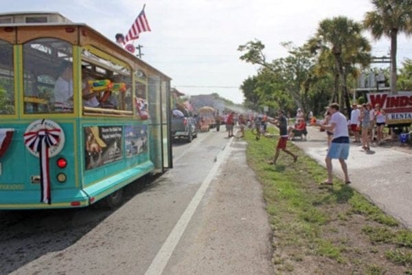 SPEND 4TH OF JULY IN PARADISE!