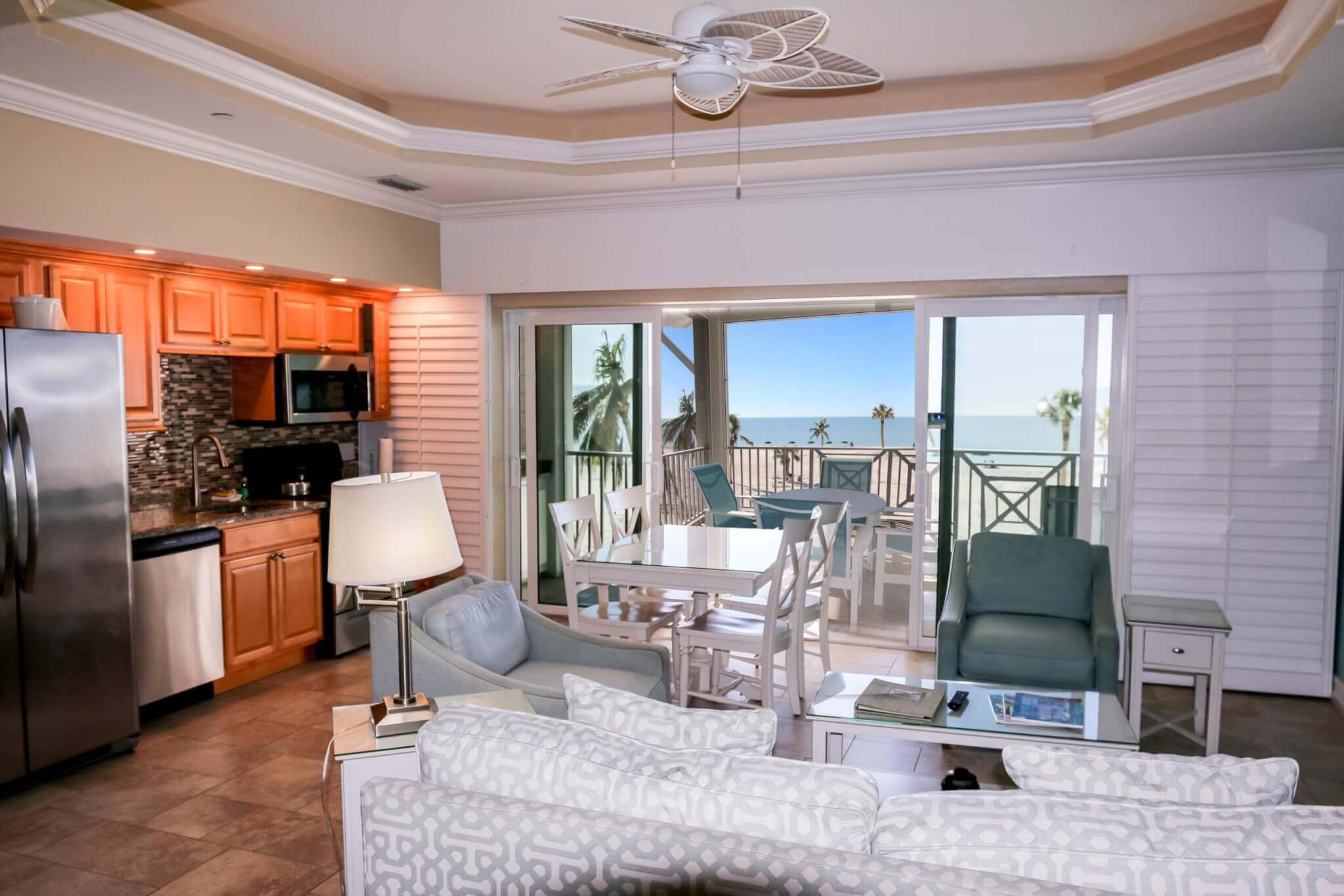 matthews lodge sanibel hotel